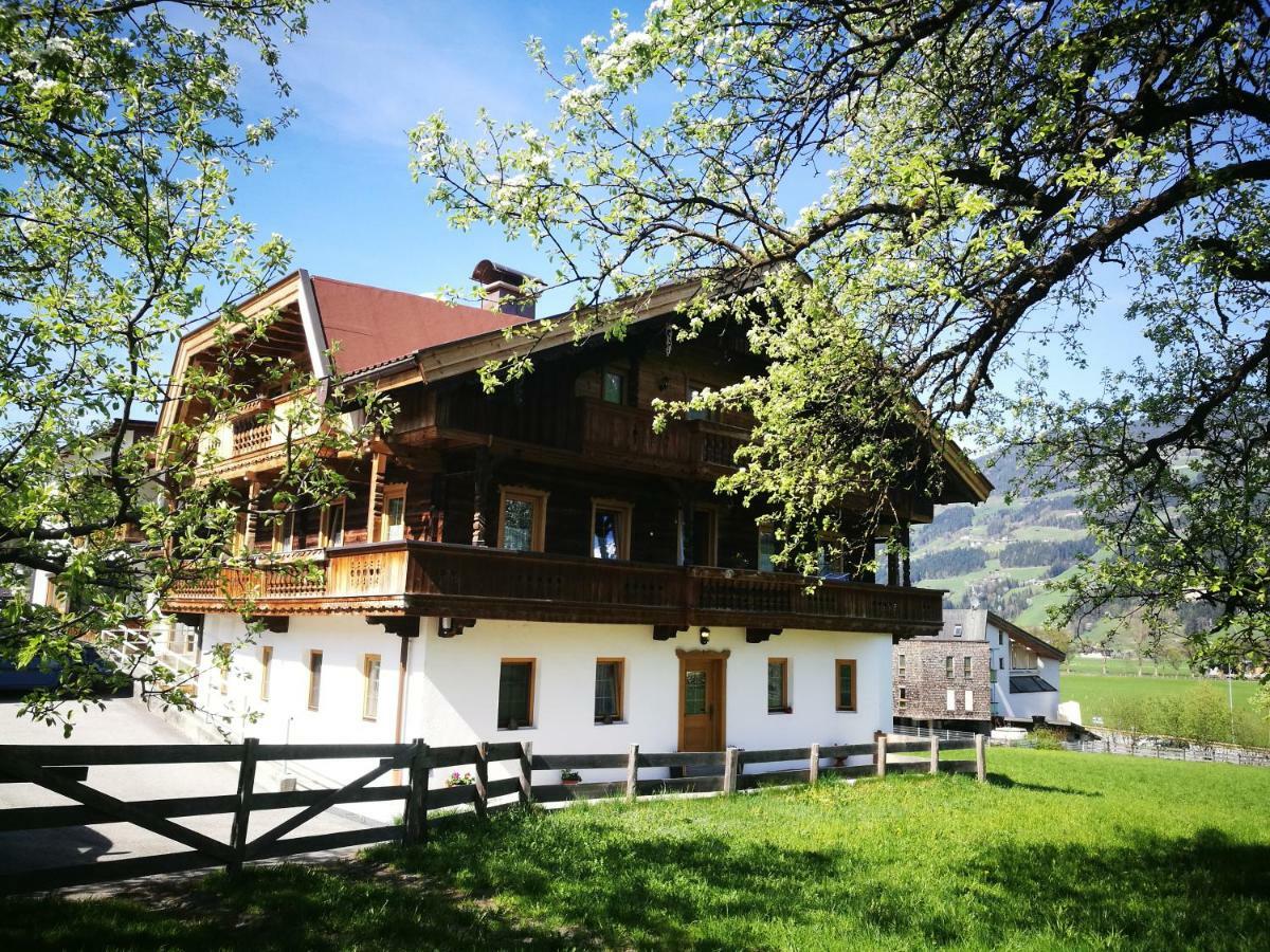 Ferienwohnung Apart Sprenger Fügen im Zillertal Exterior foto